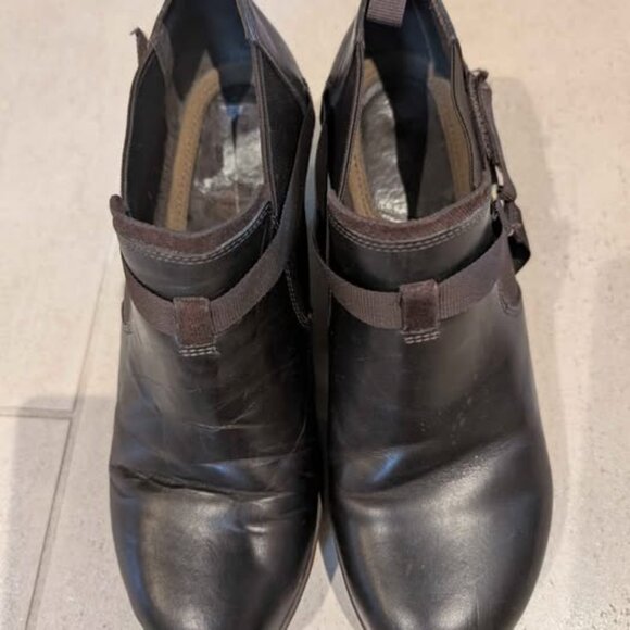 Merrell brown booties size 9.5 - Picture 2 of 5